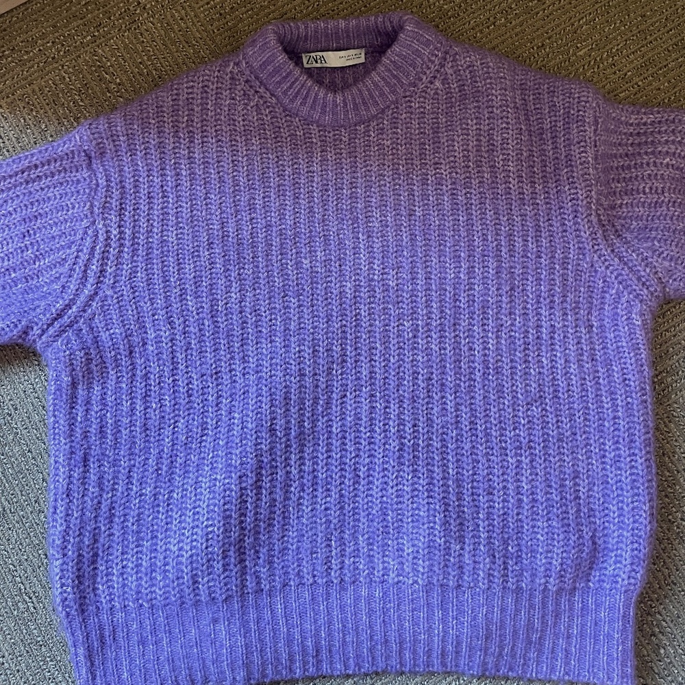 Liliac Knit Sweater - Picture 2 of 3